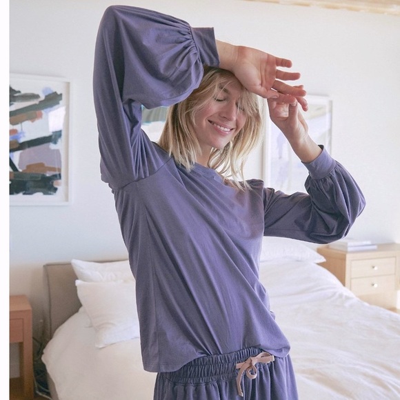lunya Tops - Lunya Long Puff Sleeve Tee Shirt Organic Pima Cotton Purple Size Medium